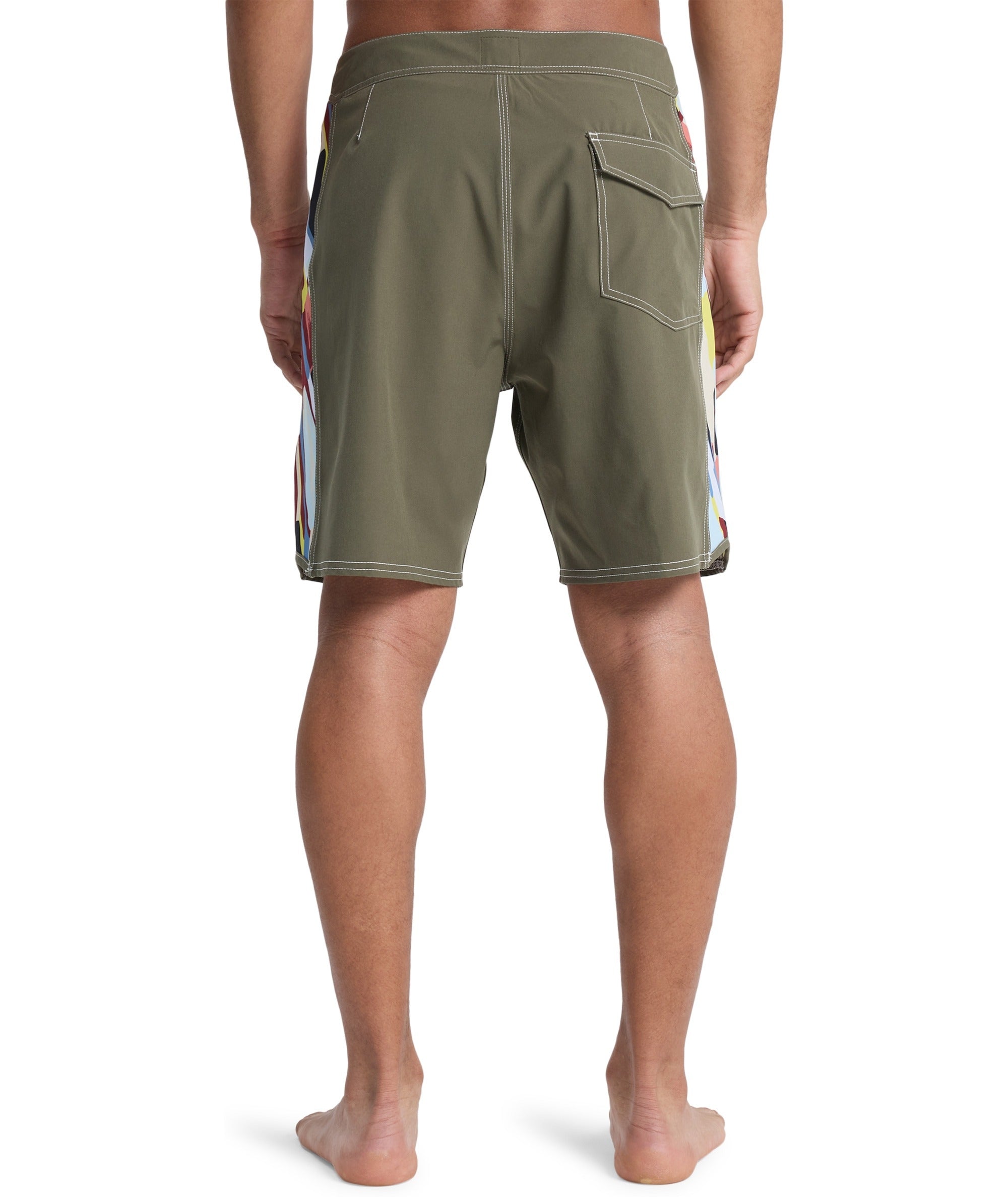 EQYBS04866 -CRE0 QUIKSILVER