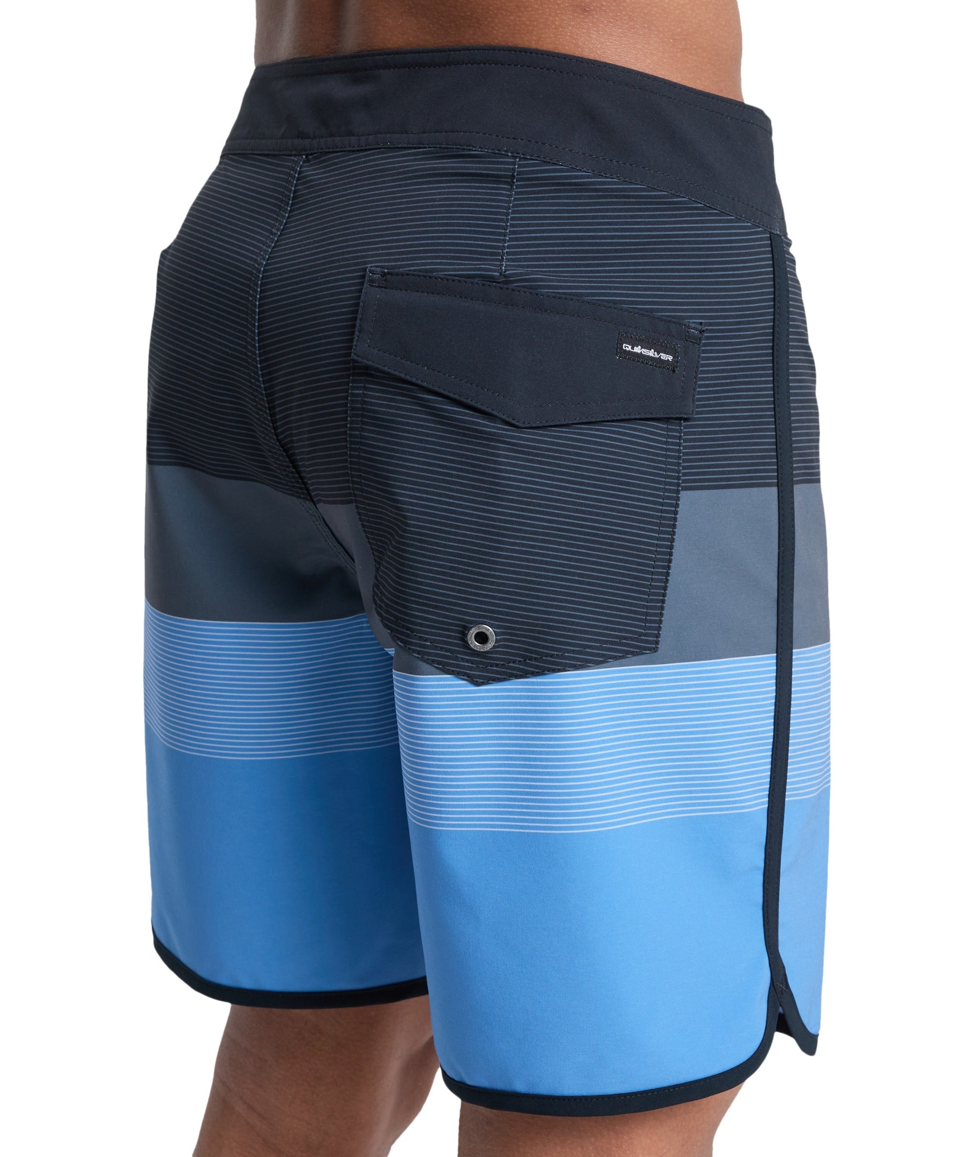 EQYBS04921 -KVJ7 QUIKSILVER