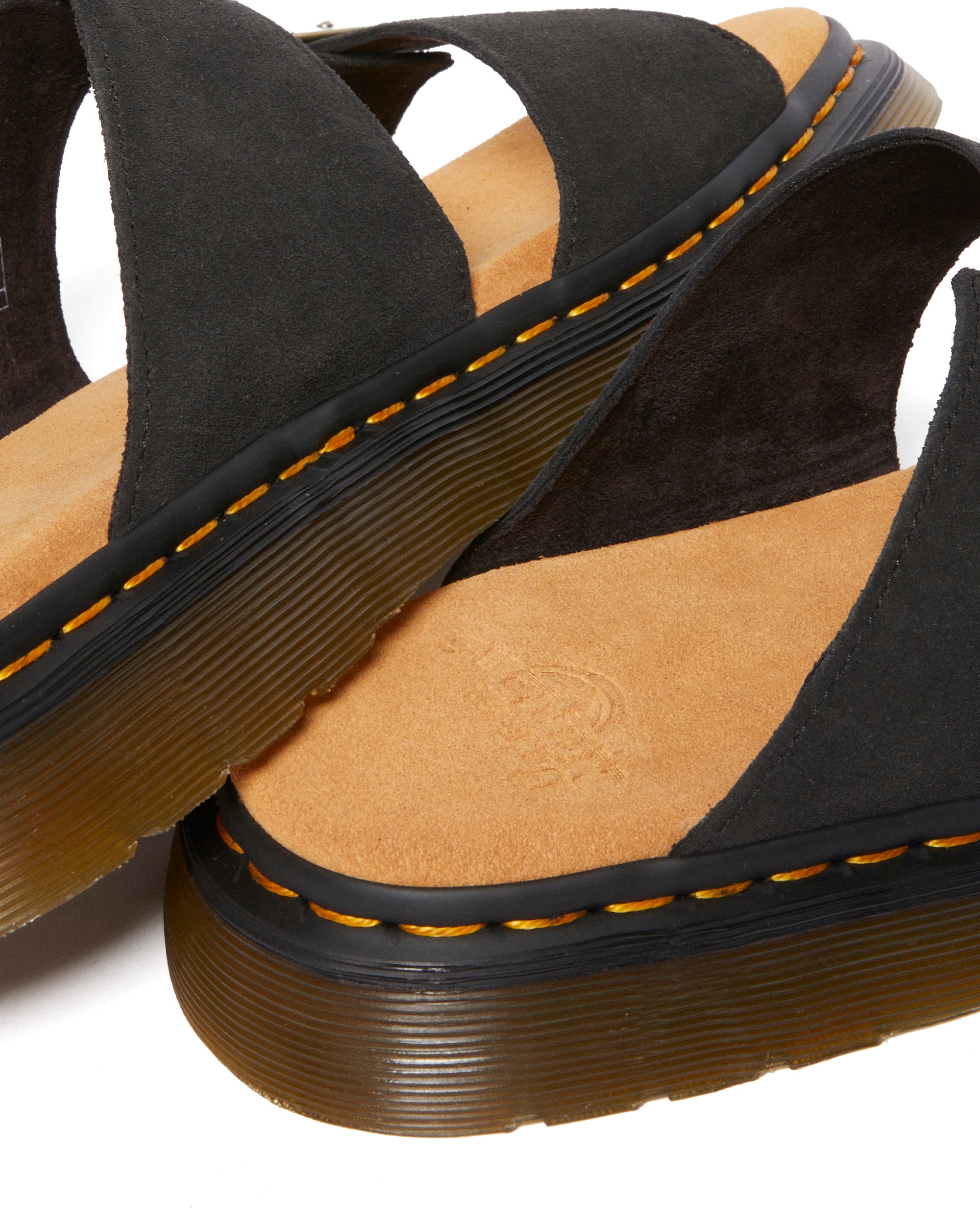 JOSEF - EH SUEDE - SANDALI 41082001 . DR MARTENS