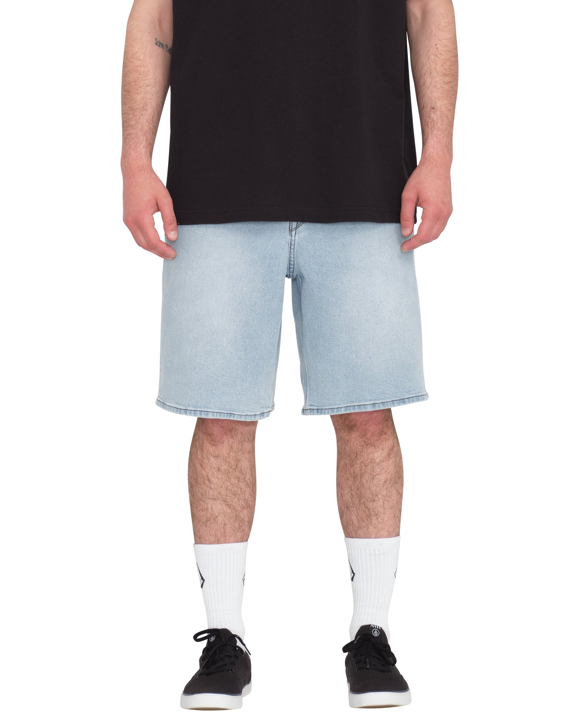 A2012200 _DDN VOLCOM