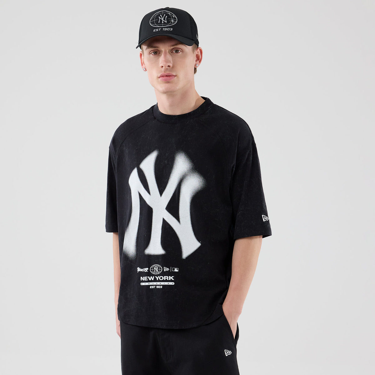 MLB BOXY GRPHC NEW YORK YANKEES - T-SHIRT 60897430 . NEW ERA