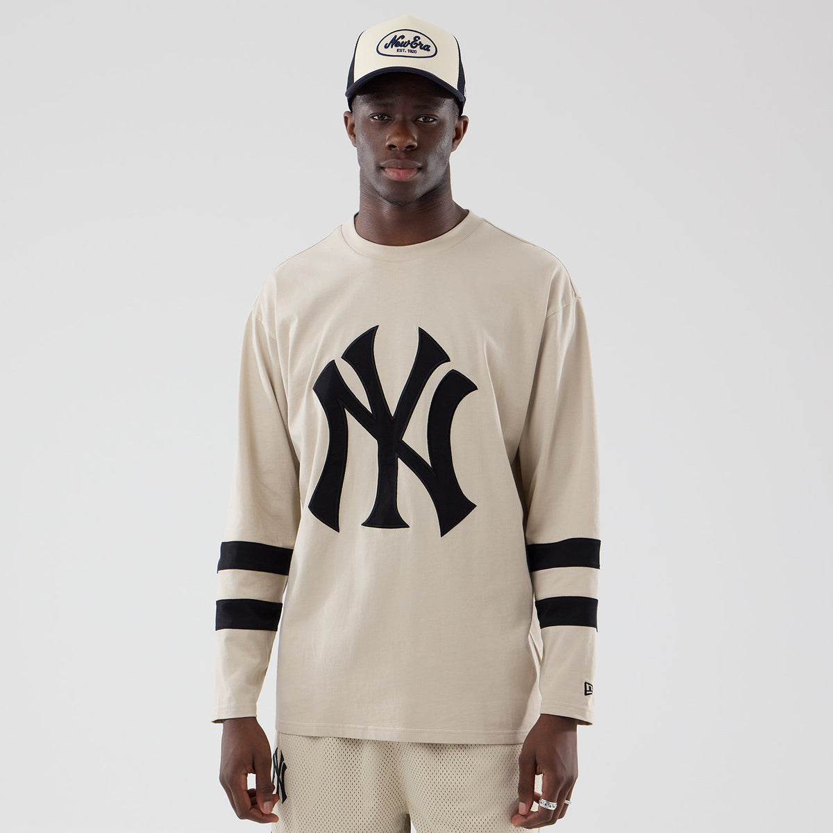 MLB LS OVERSIZED NEW YORK YANKEES - T-SHIRT 60897435 . NEW ERA