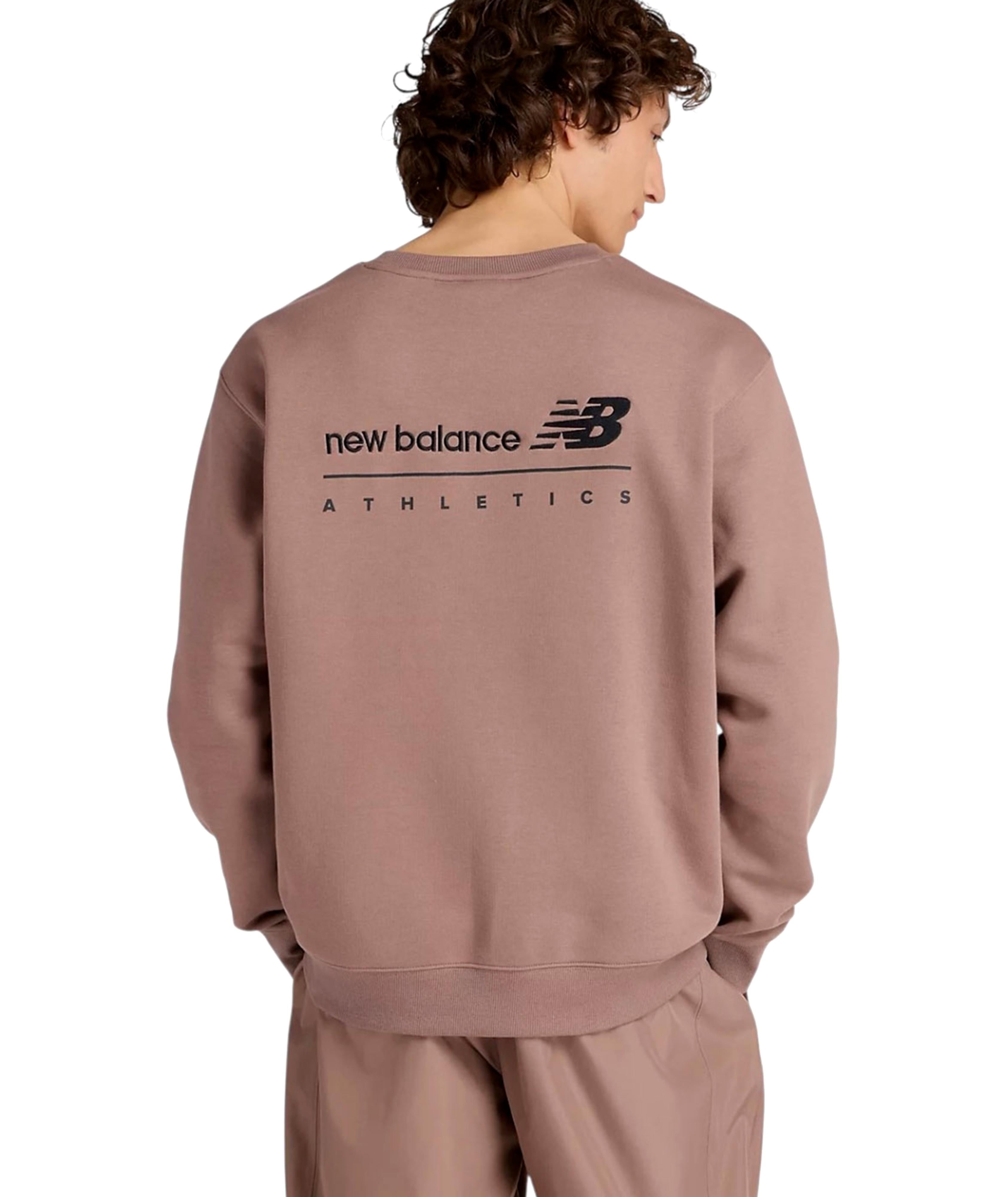 LINEAR GRAPHIC CREW - FELPA MT53529EAS . NEW BALANCE