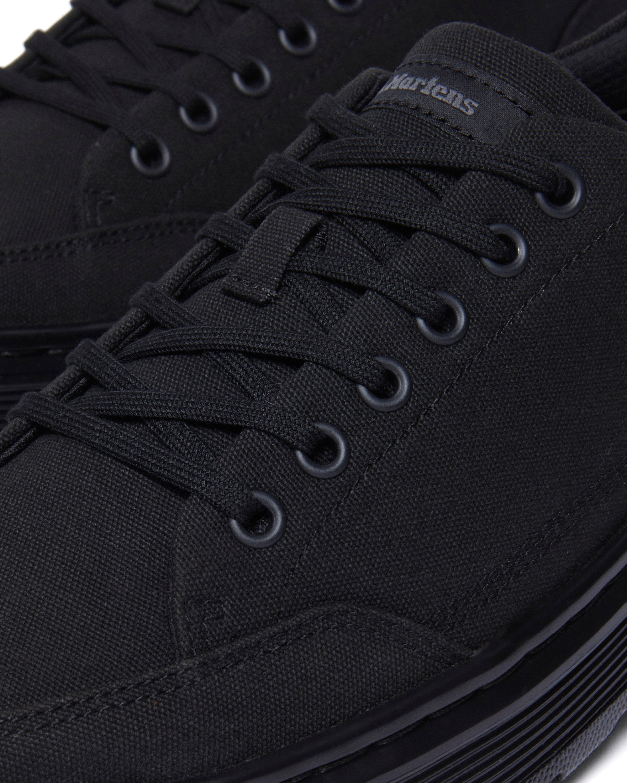 BROOKLINE 6 EYE - CANVAS - SCARPE 40661001 . DR MARTENS 
