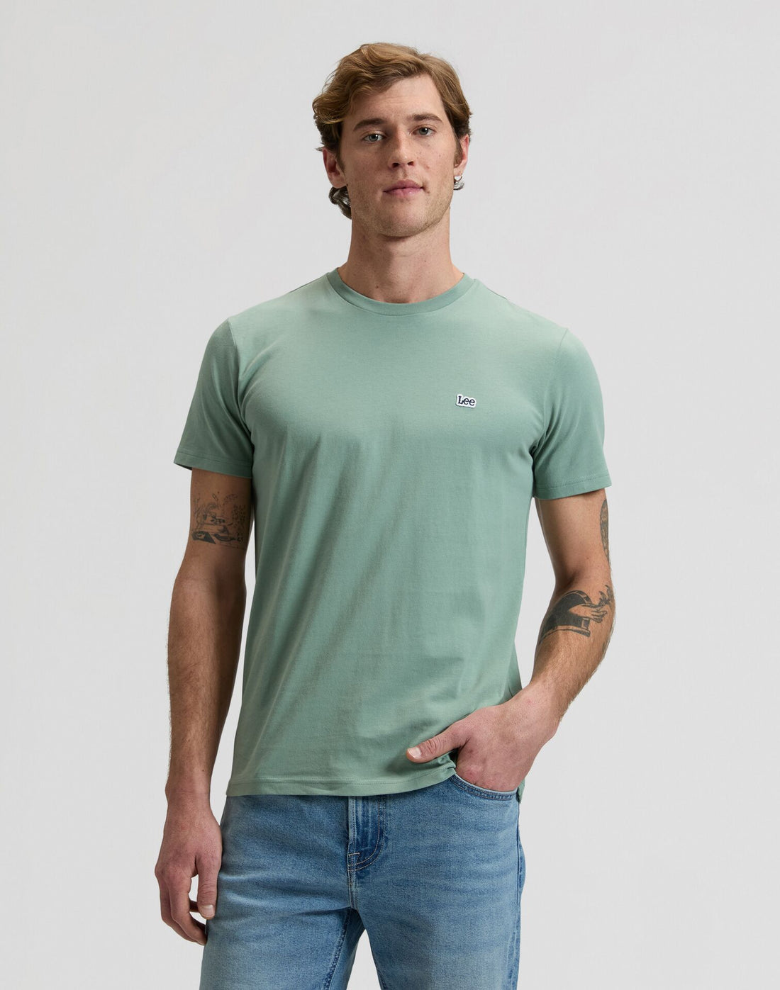 PATCH LOGO DESERT SAGE - T-SHIRT 112376466 . LEE 