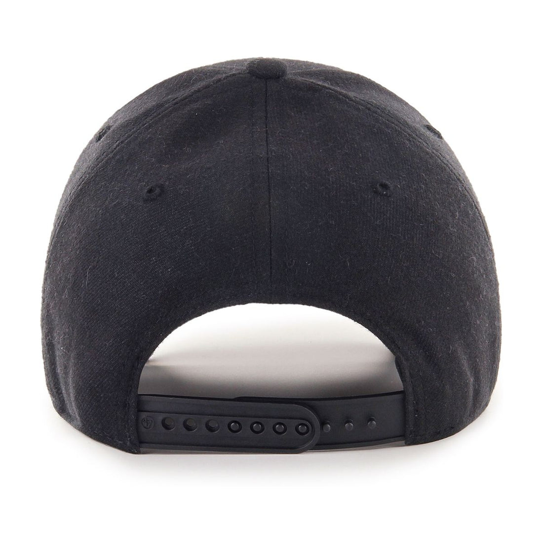 SNAPBACK &