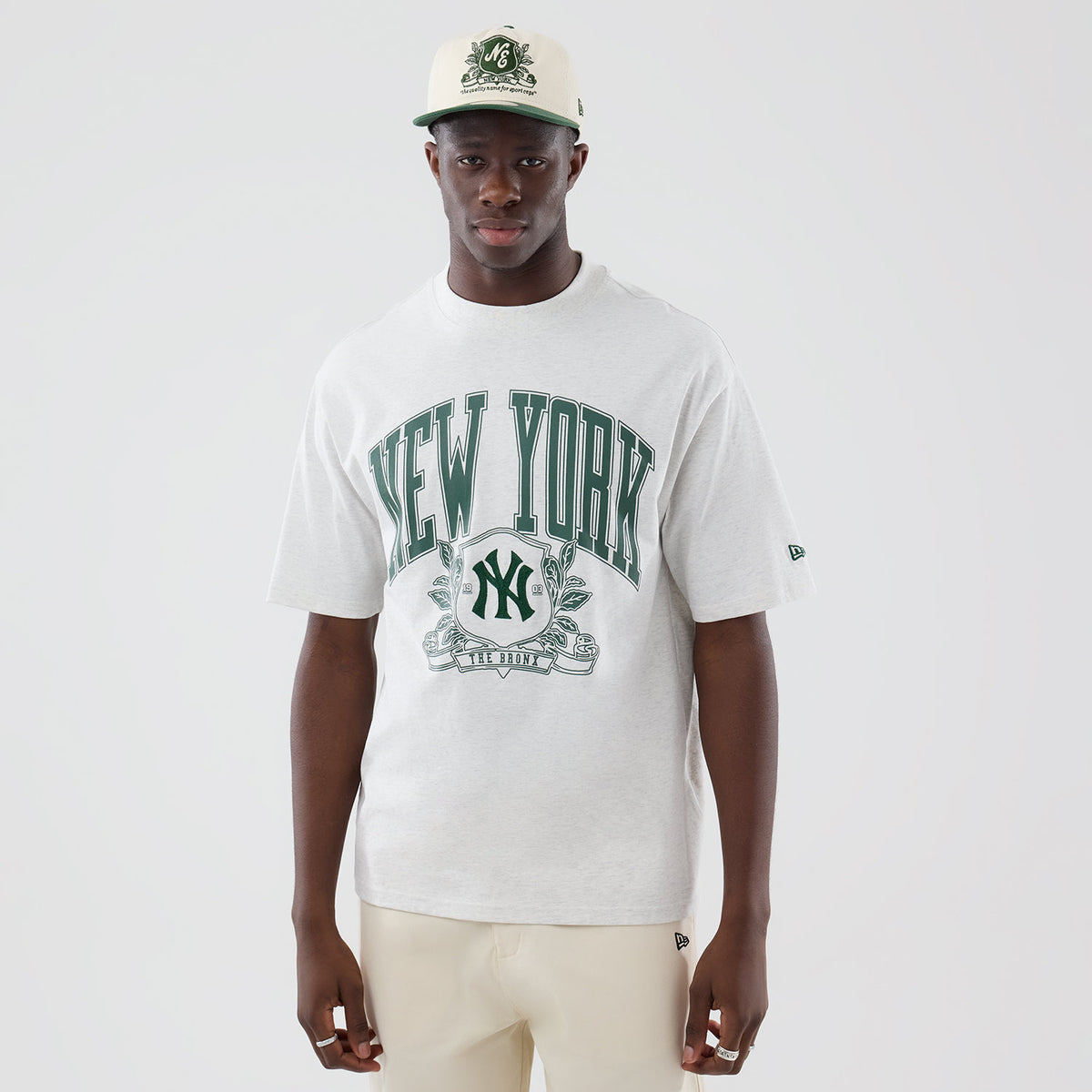 MLB ARCH GRPHC NEW YORK YANKEES - T-SHIRT 60897371 . NEW ERA 
