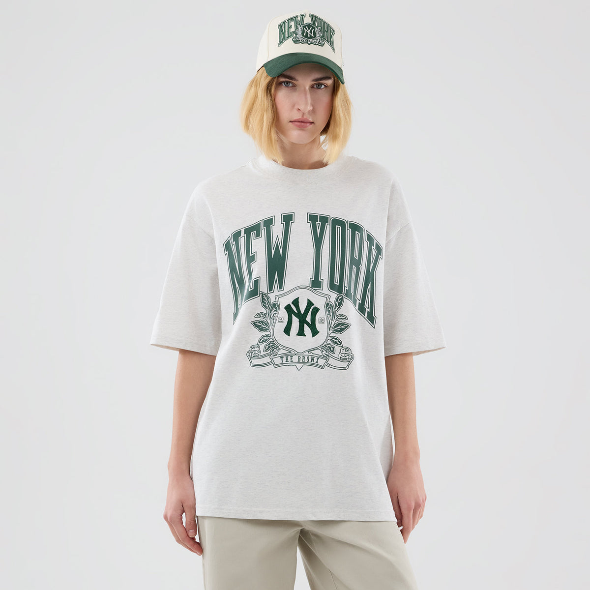 MLB ARCH GRPHC NEW YORK YANKEES - T-SHIRT 60897371 . NEW ERA 