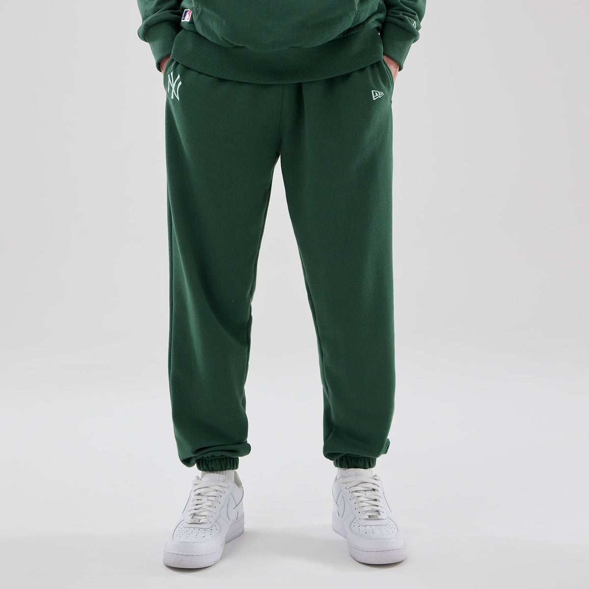 MLB MIDI LE JOGGER FT NEW YORK YANKEES - PANTALONE 60897417 . NEW ERA 