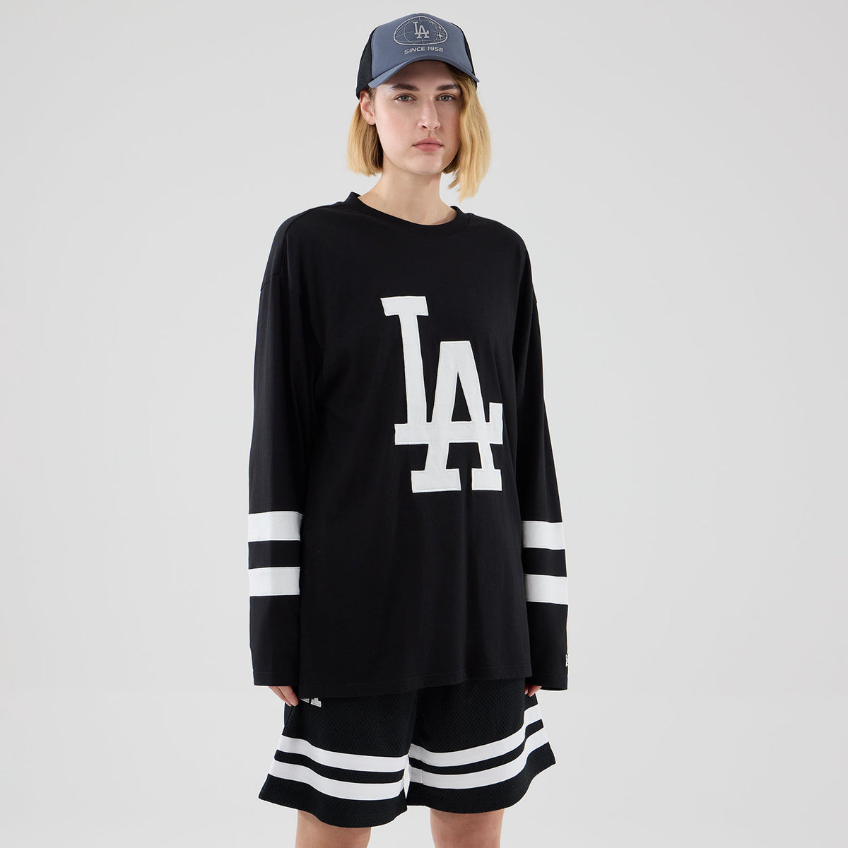 MLB LS OVERSIZED LOS ANGELES DODGERS - T-SHIRT 60897486 . NEW ERA 