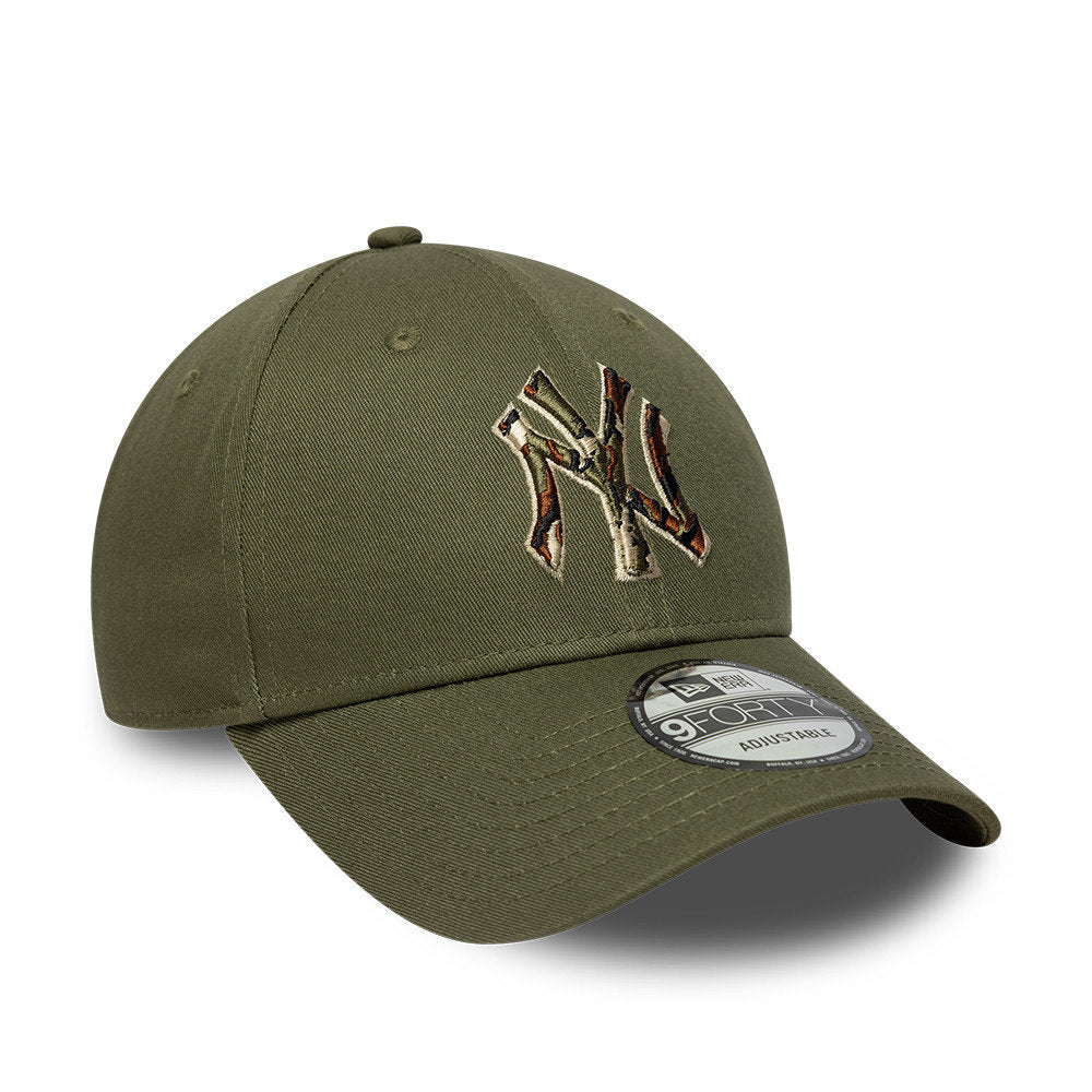 OUTLINEO 9FORTY NEW YORK YANKEES - CAPPELLINO 60915748 . NEW ERA 