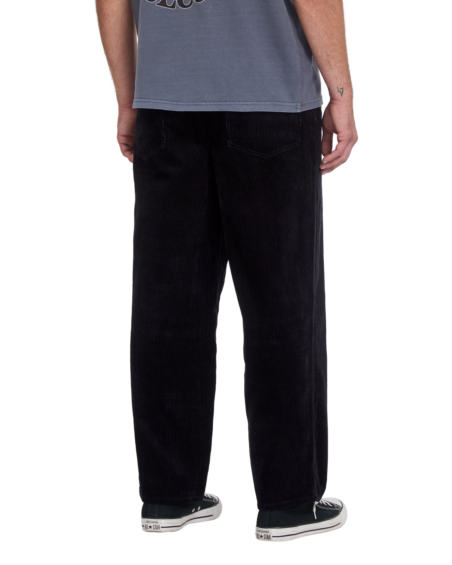  A1132602 _BLK VOLCOM 