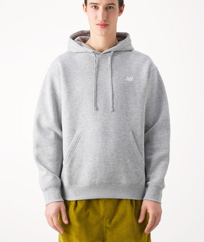 SPORT ESSENTIALS - FELPA MT41511AG . NEW BALANCE 