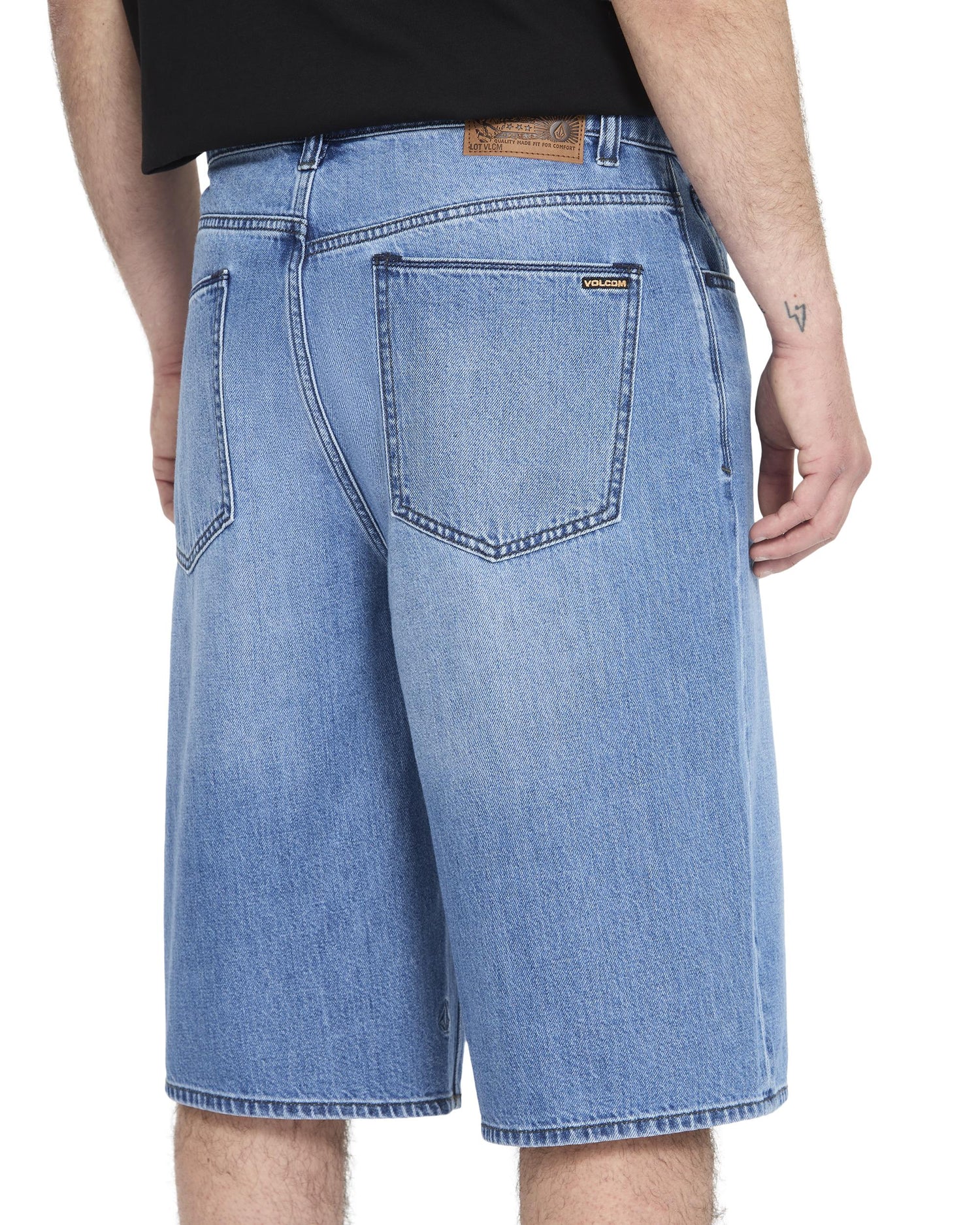 CHILLOW DENIM 24 - SHORTS A2012606 _DCB VOLCOM 