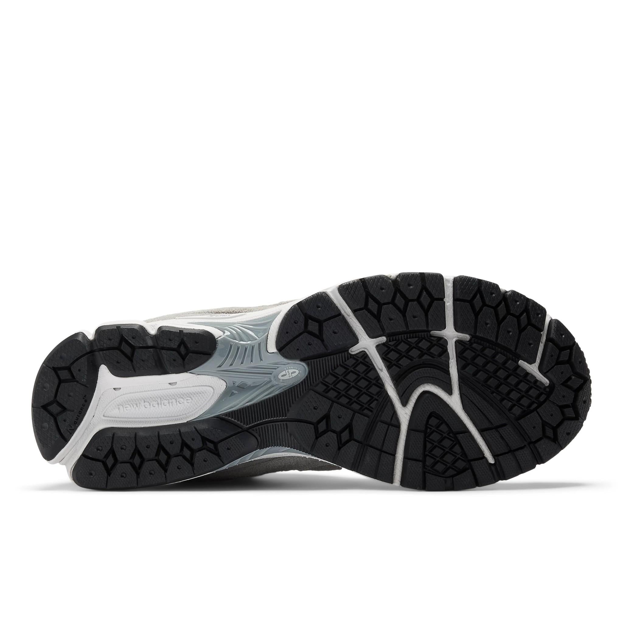 2002R - SCARPE M2002RST  NEW BALANCE 
