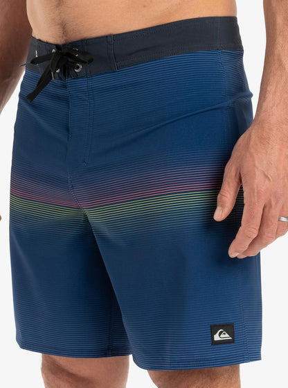 SURFSILK STRAIGHT LEG 18 - BOARDSHORT EQYBS04889 -BSW6 QUIKSILVER 