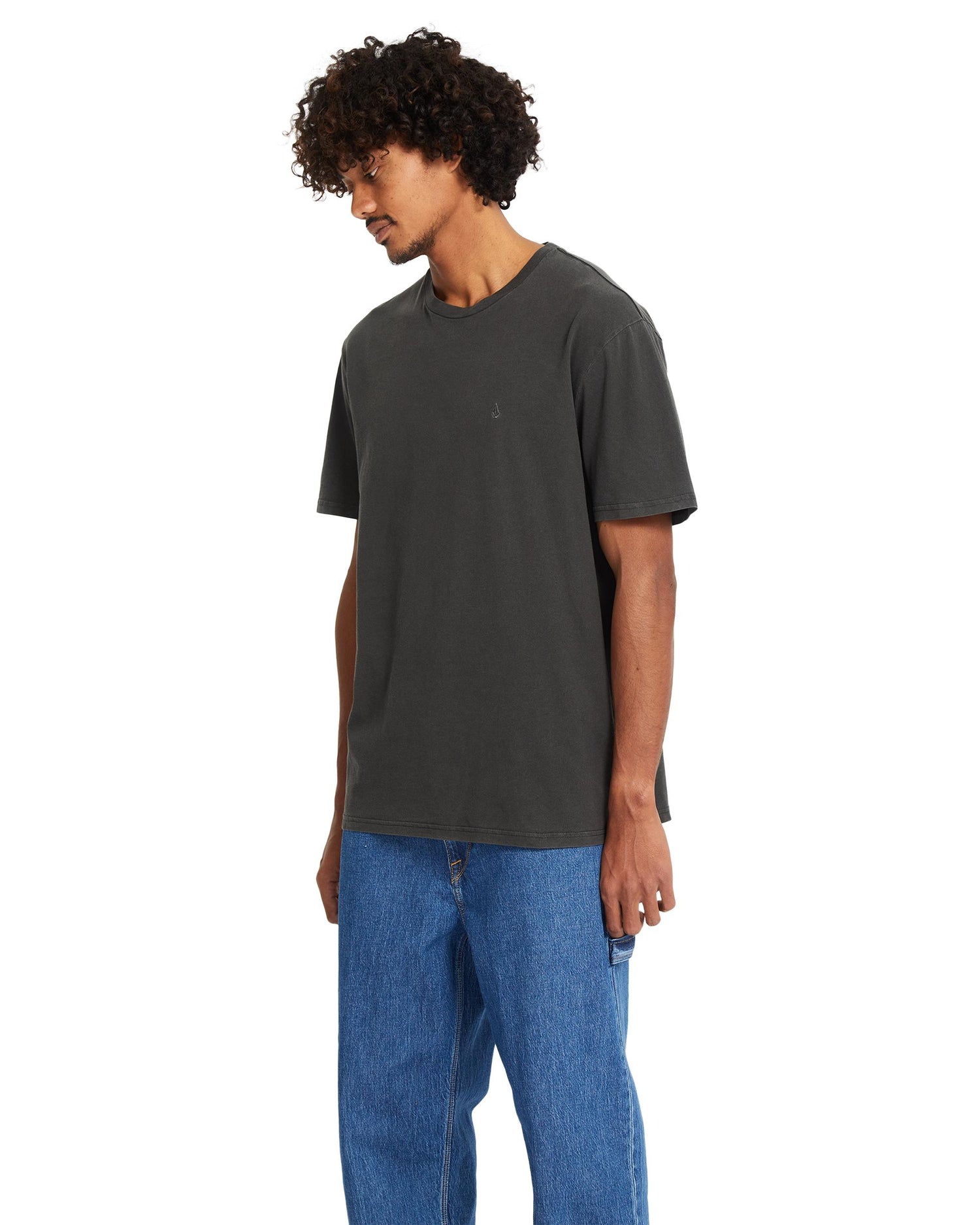 SOLID STONE EMB - T-SHIRT A5212610 _BLK VOLCOM 